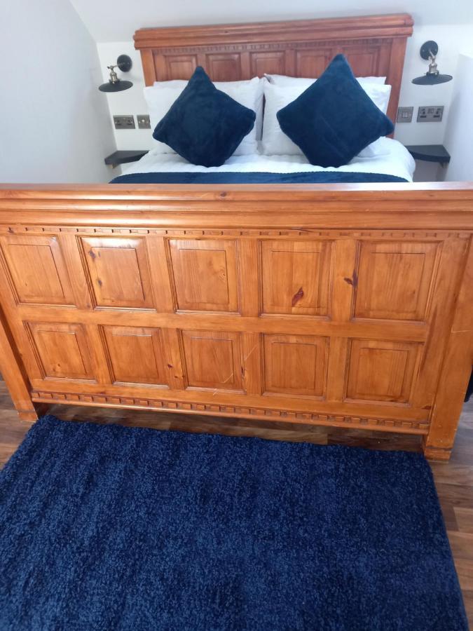 Derrywilligan Guest * Bessbrook